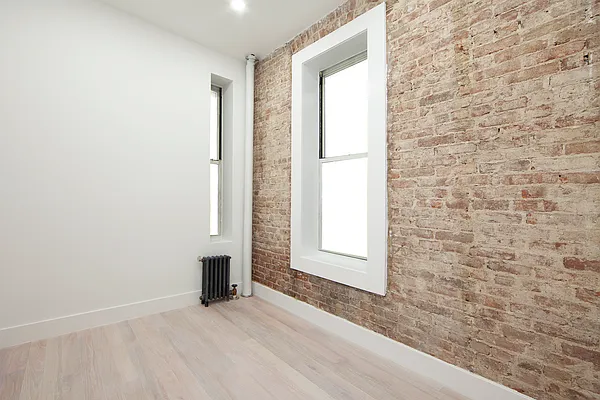 Rented by R New York | media 3