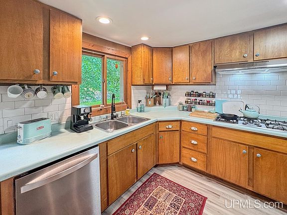 4th image of 154 Rysberg Dr