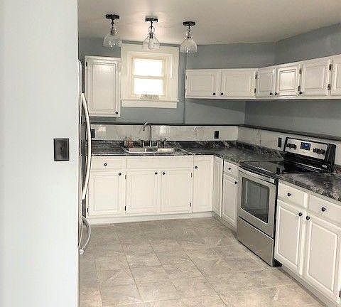 4th image of 2764 Fern Ave