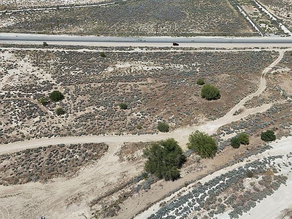 2nd image of E Ridgecrest Blvd