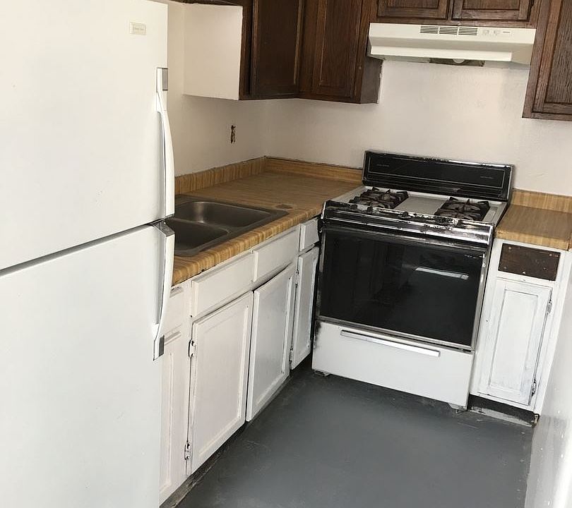 1st image of 1720 Arno St SE APT C