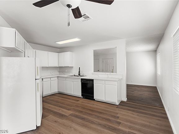 3rd image of 5191 Pioneer Ave APT 204