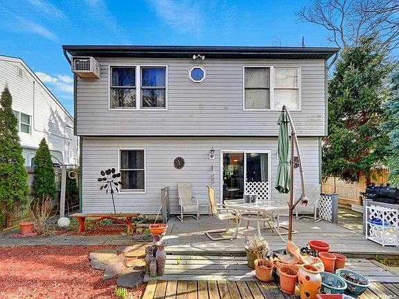 3rd image of 525 Shade St