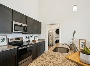 75 Washington St #C, Mount Holly, NJ 08060