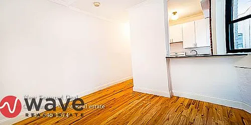 Rented by Wave Real Estate Group