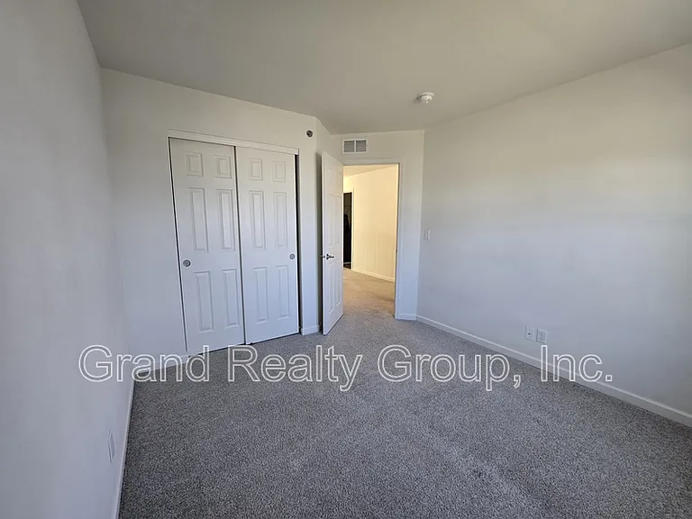 7106 Country Club Hills Dr #1 — Photo 15