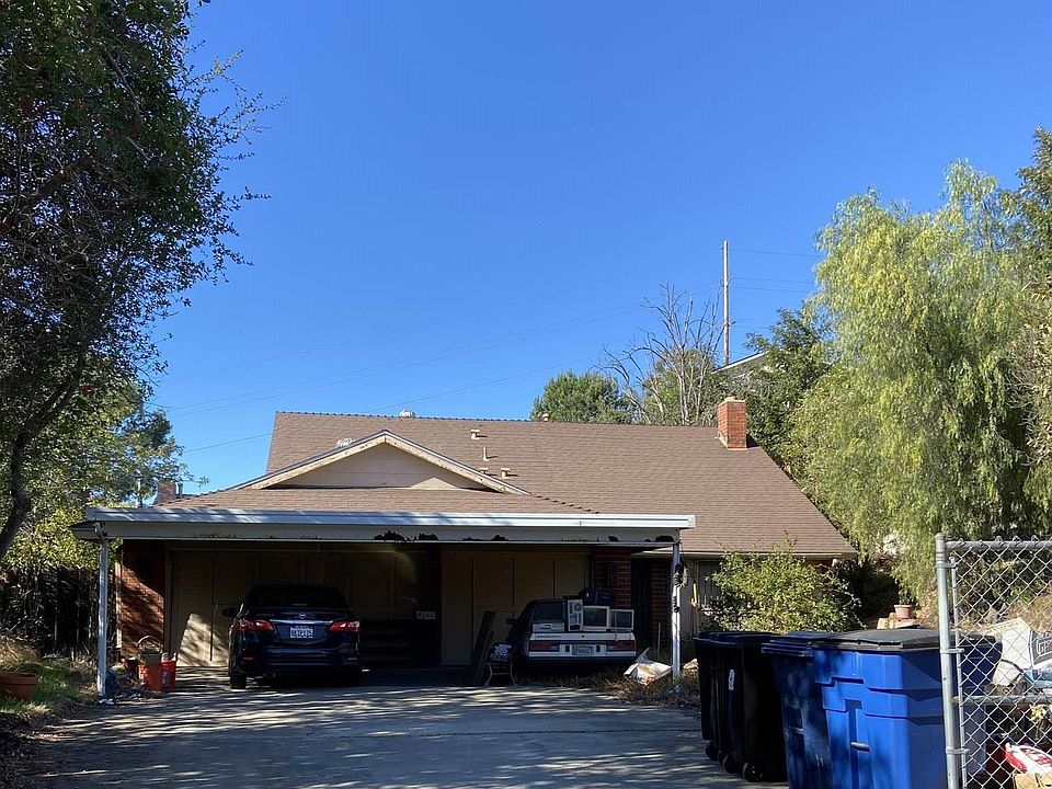 2nd image of 9264 Idyl Pl