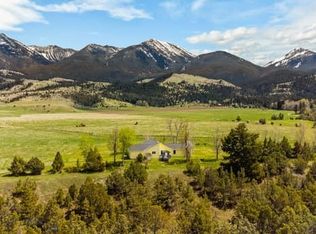 2164 E River Rd, Livingston, MT 59047