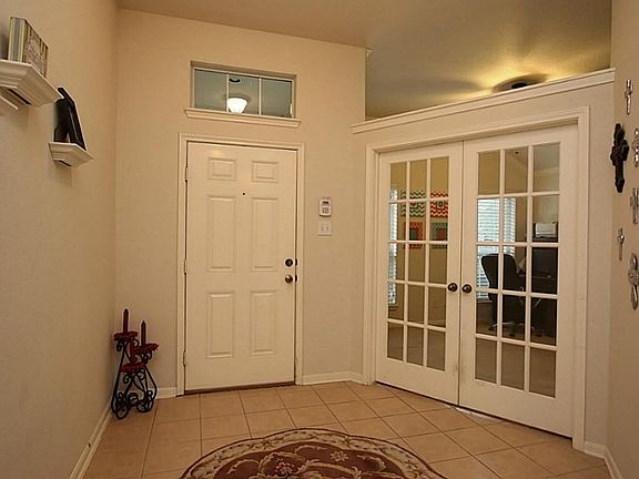 3rd image of 16106 Horseshoe Hill Ct