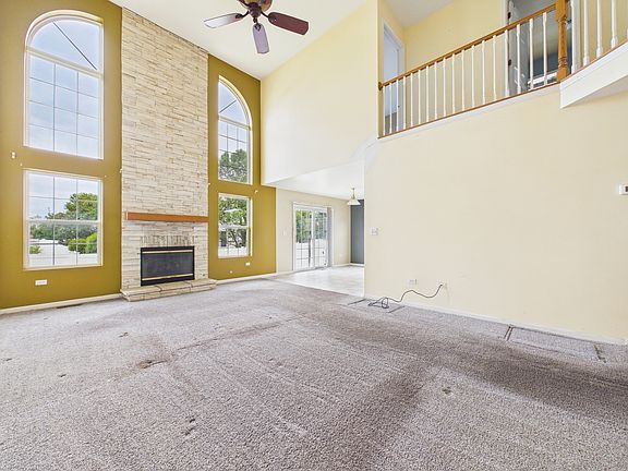 4th image of 1628 Trails End Ln