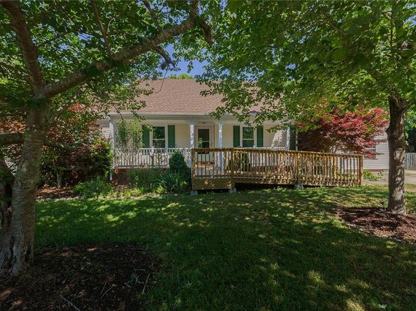 1004 Wymers Ct, Chesapeake, VA 23322