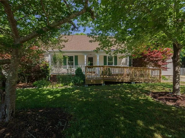 1004 Wymers Ct, Chesapeake, VA 23322