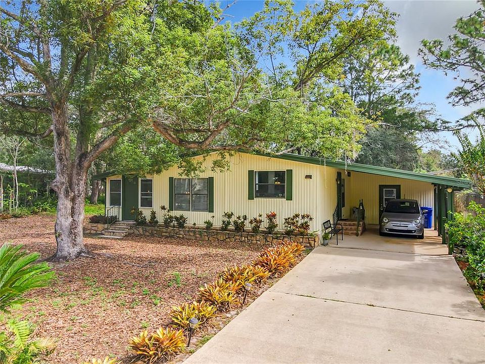 1st image of 209 W PAMPAS GRASS COURT