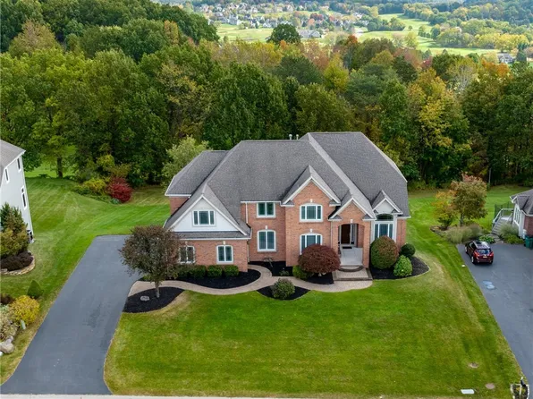 53 Barchan Dune Rise, Victor, NY 14564