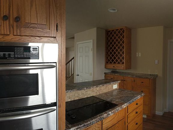 3rd image of 1425 Eagle Ave