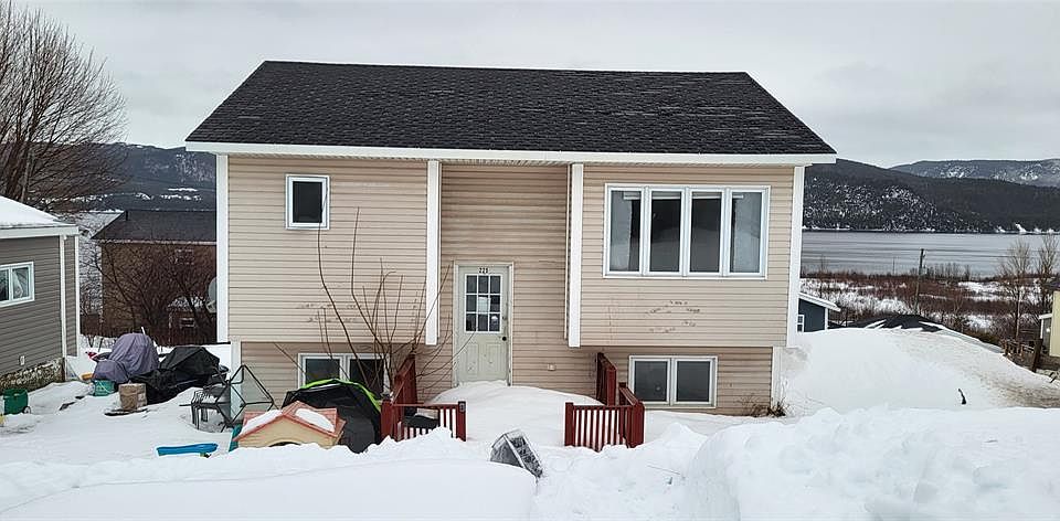 1st image of 225 Humber Road