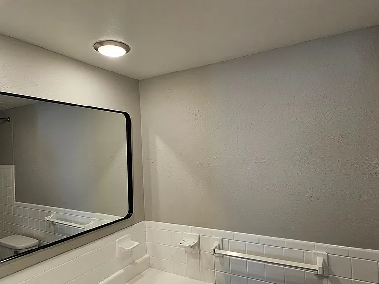 Spacious 2 bedroom 2 bath apartments in Harrison Township! — Photo 8