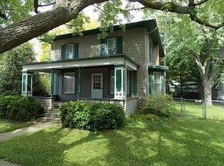 313 Grove St, Fort Atkinson, WI 53538