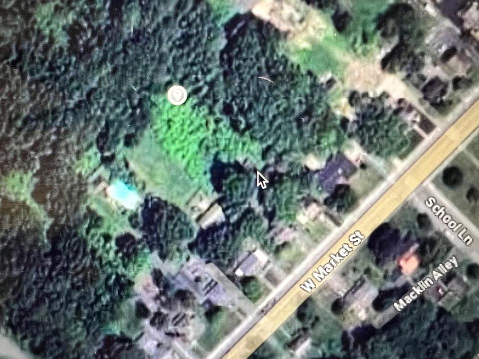 2nd image of 404 W Laurel St