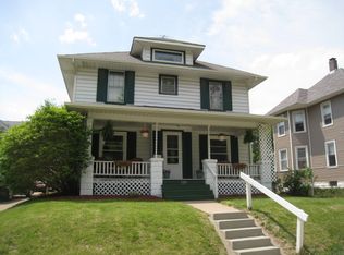 1321 4th St, Moline, IL 61265