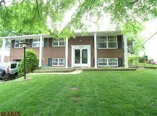 11252 Claywood Dr, Saint Louis, MO