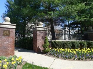 29 Hancock Dr, Morristown, NJ 07960