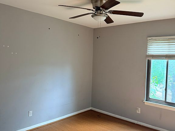 4th image of 3106 Cherry Rd NE