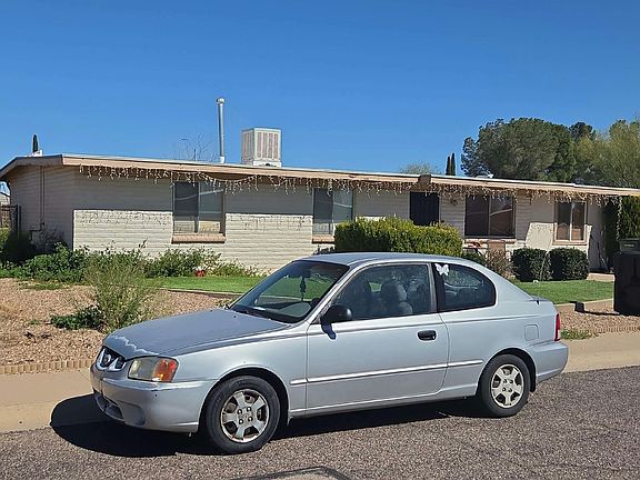 3rd image of 2233 Santa Rita Dr