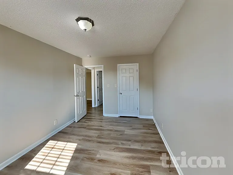 3411 Bradfield Dr — Photo 15