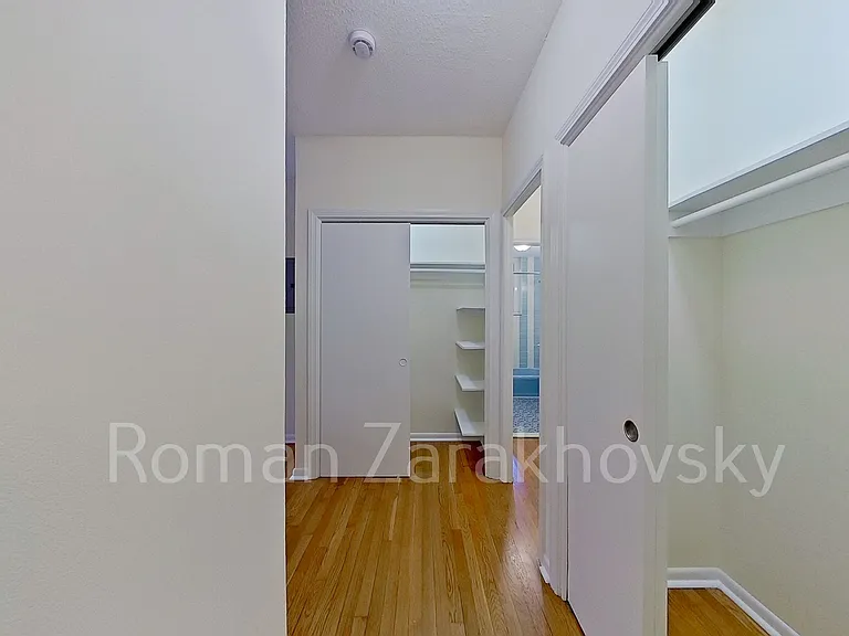 7 Wade St #6 — Photo 8