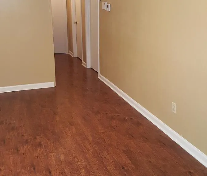 804 Fairmont Ln — Photo 12