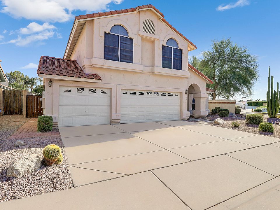 1st image of 1201 E Villa Maria Dr