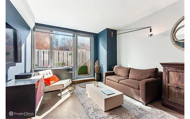 Rented by Douglas Elliman | media 14