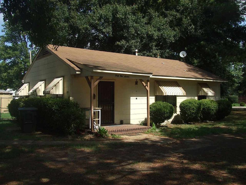 1st image of 4416 Jamaica Dr #1