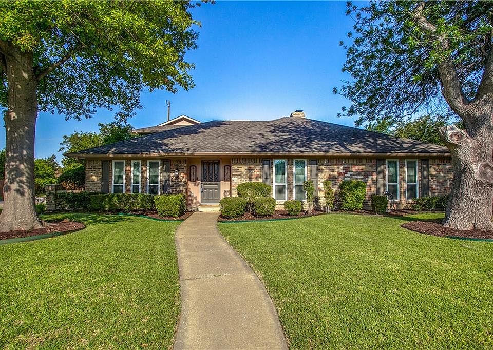 1st image of 2201 Newcastle Cir