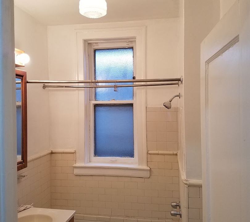 1st image of 307 S Oak Park Ave APT 3E