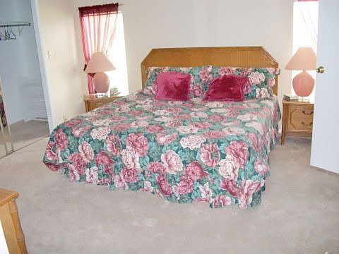 2nd image of 1804 Las Lomas Ct