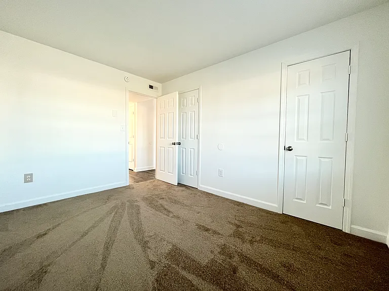 3 BR- Deluxe