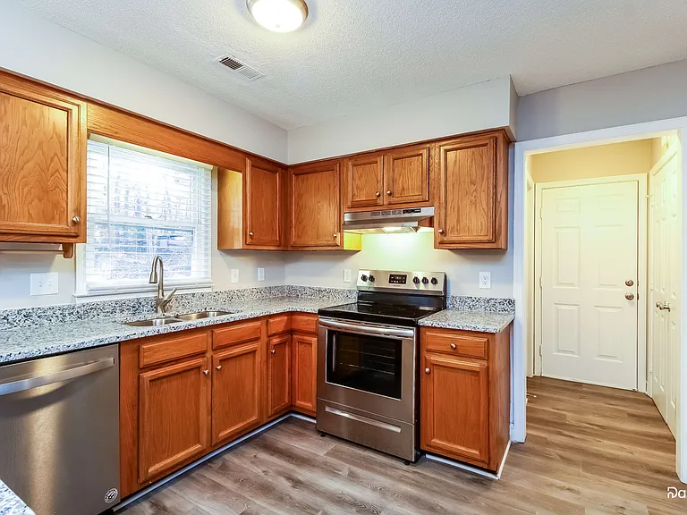 3605 Riverwood Ct — Photo 5