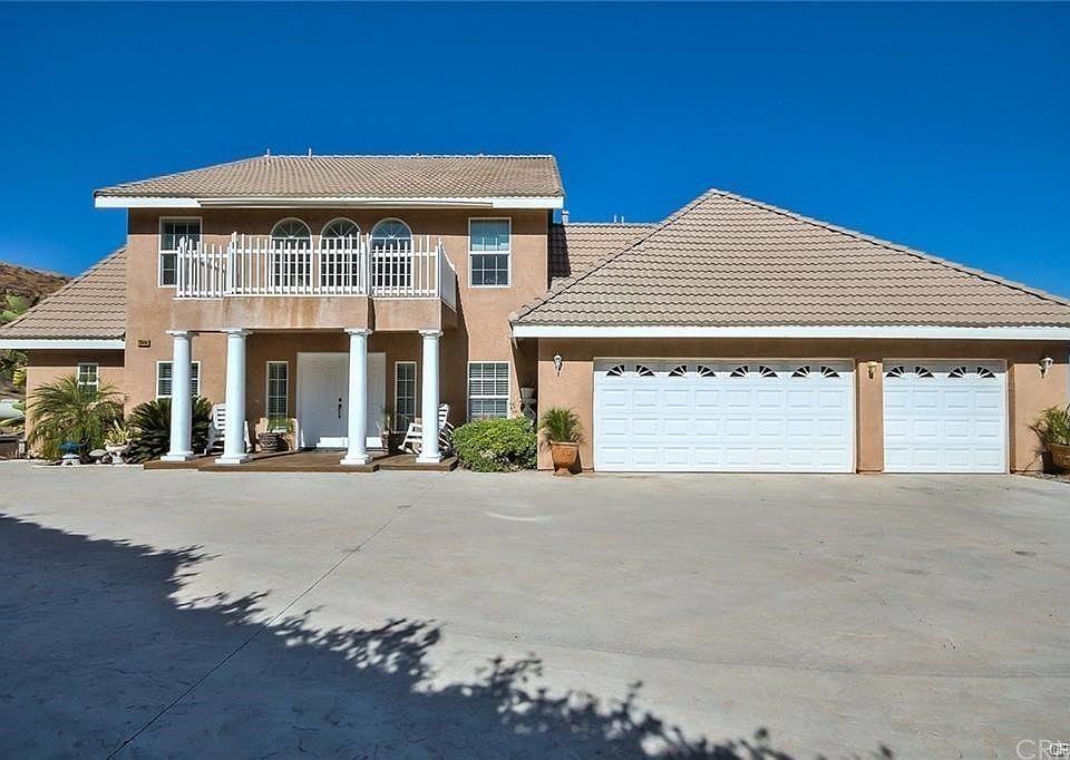 1st image of 20948 Onaknoll Dr