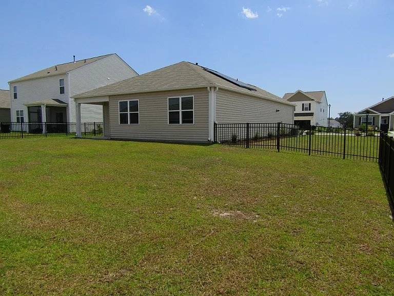 2165 Ainsley Dr — Photo 30