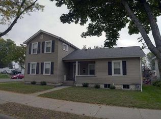 1032 Rose St, La Crosse, WI 54603