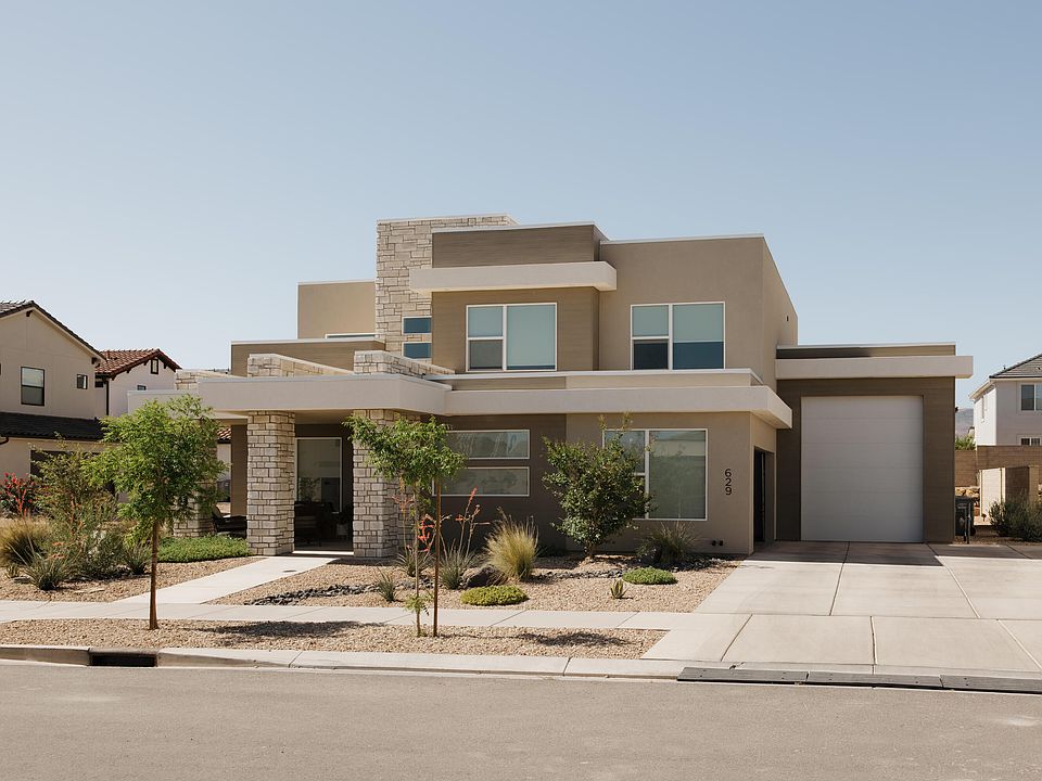 1st image of 629 W Spring Lily Dr