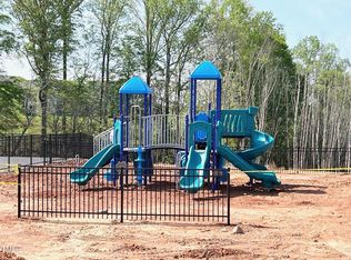 135 Siebold St, Garner, NC 27529