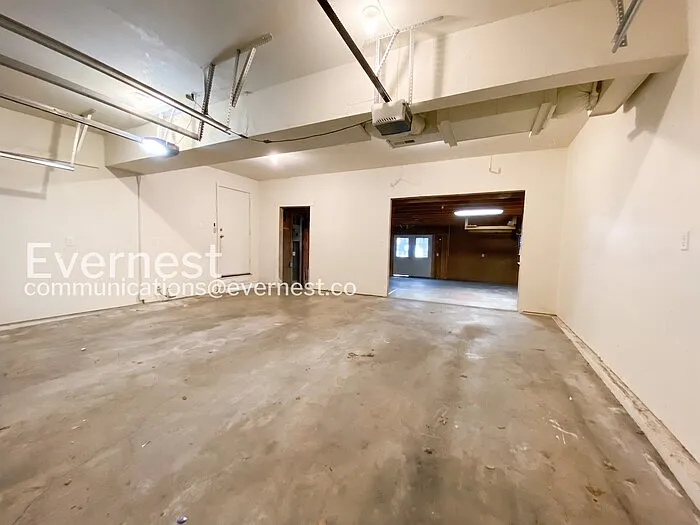 1810 E 154th St — Photo 29