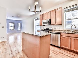 2920 N Lincoln Ave APT 1R, Chicago, IL 60657