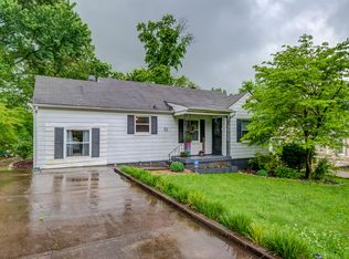 916 Chickasaw Ave, Nashville, TN 37207