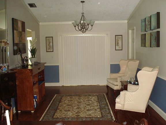4th image of 8607 Leighton Dr