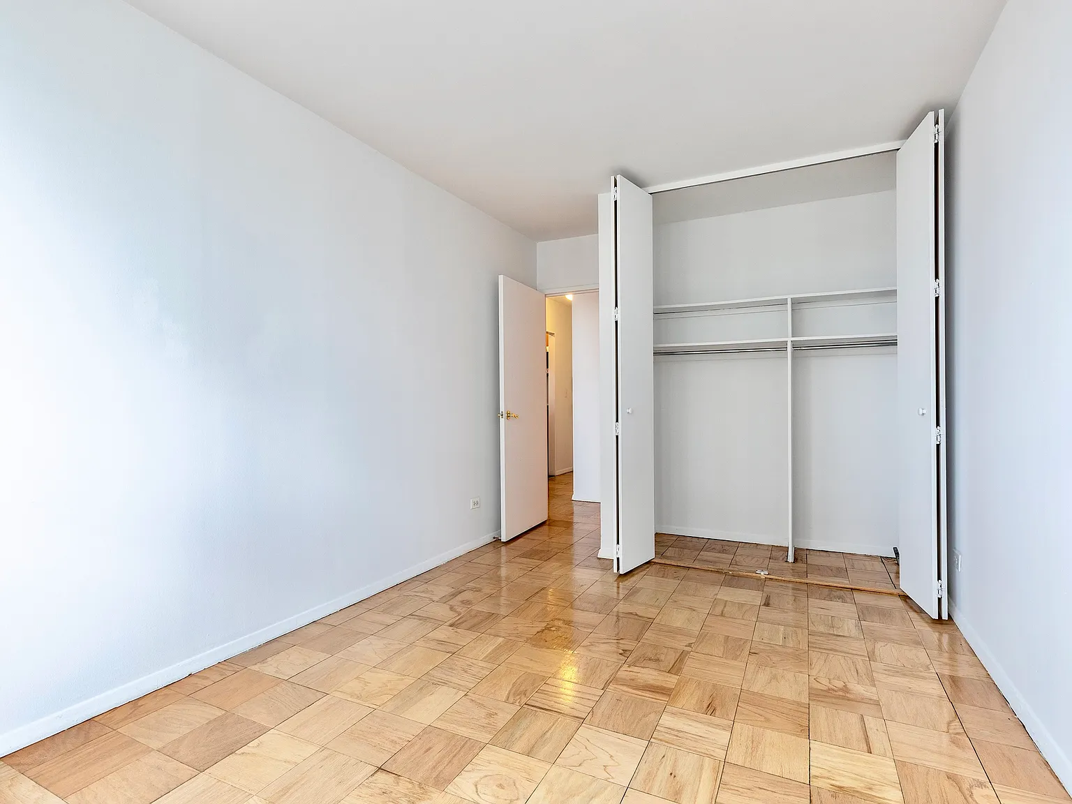 200 East 72nd Street — Photo 3