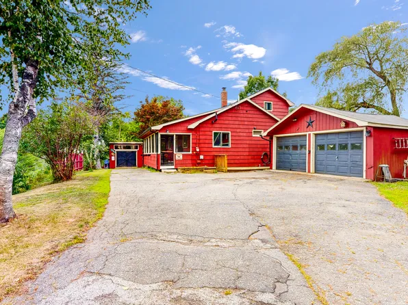 53 Pittston School Street, Pittston, ME 04345